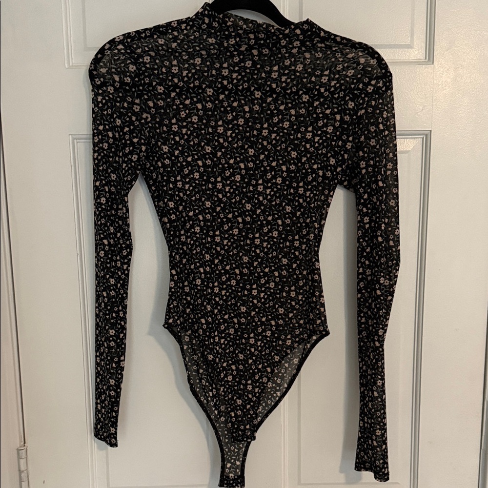 Forever 21 Black and White Floral Bodysuit